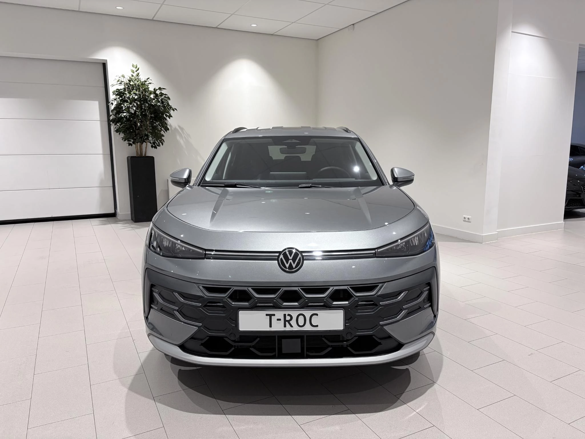 Volkswagen T-Roc 1.5 eTsi Life First Edition 116 PK Automaat