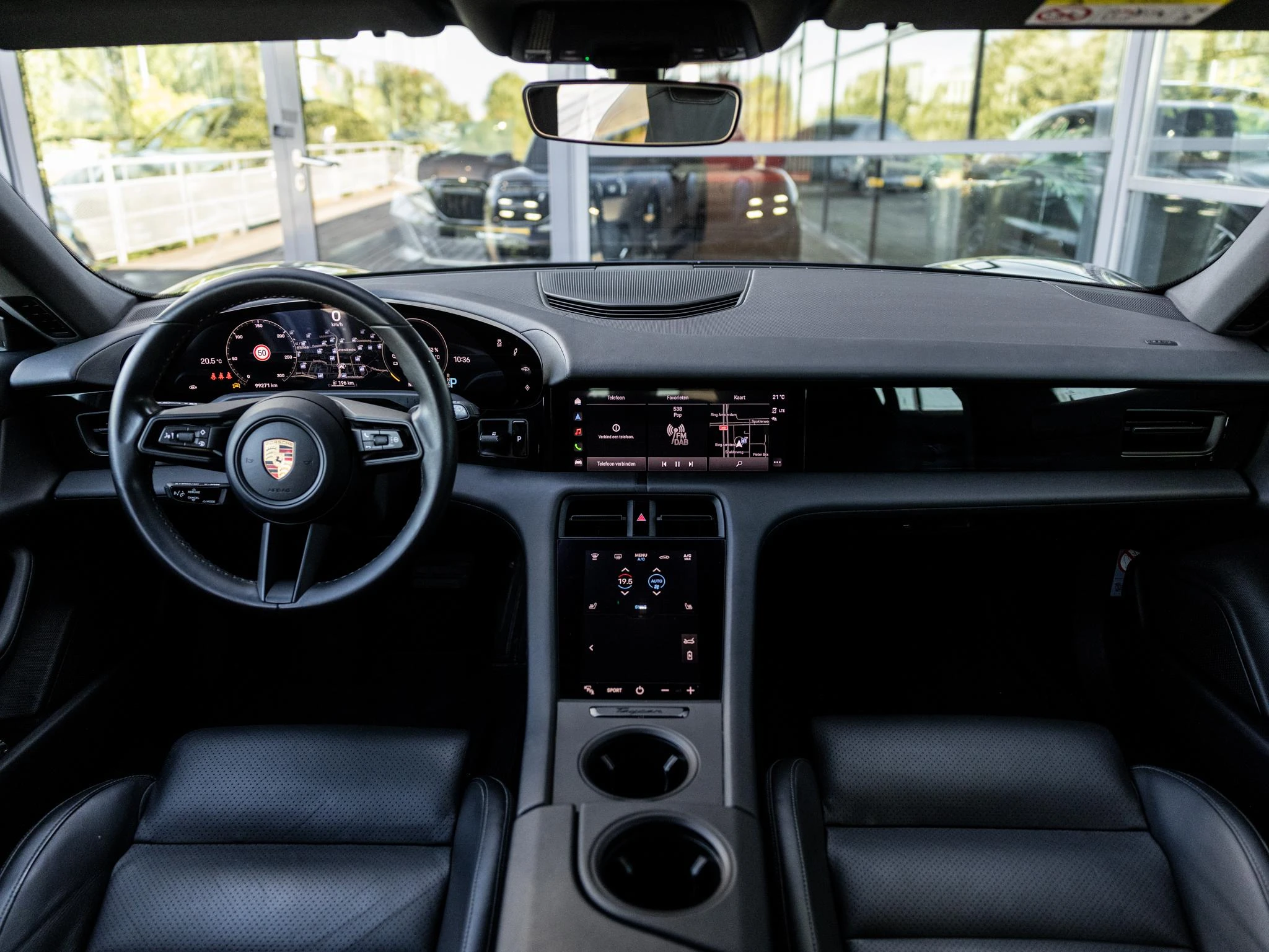 Porsche-Taycan-image-17