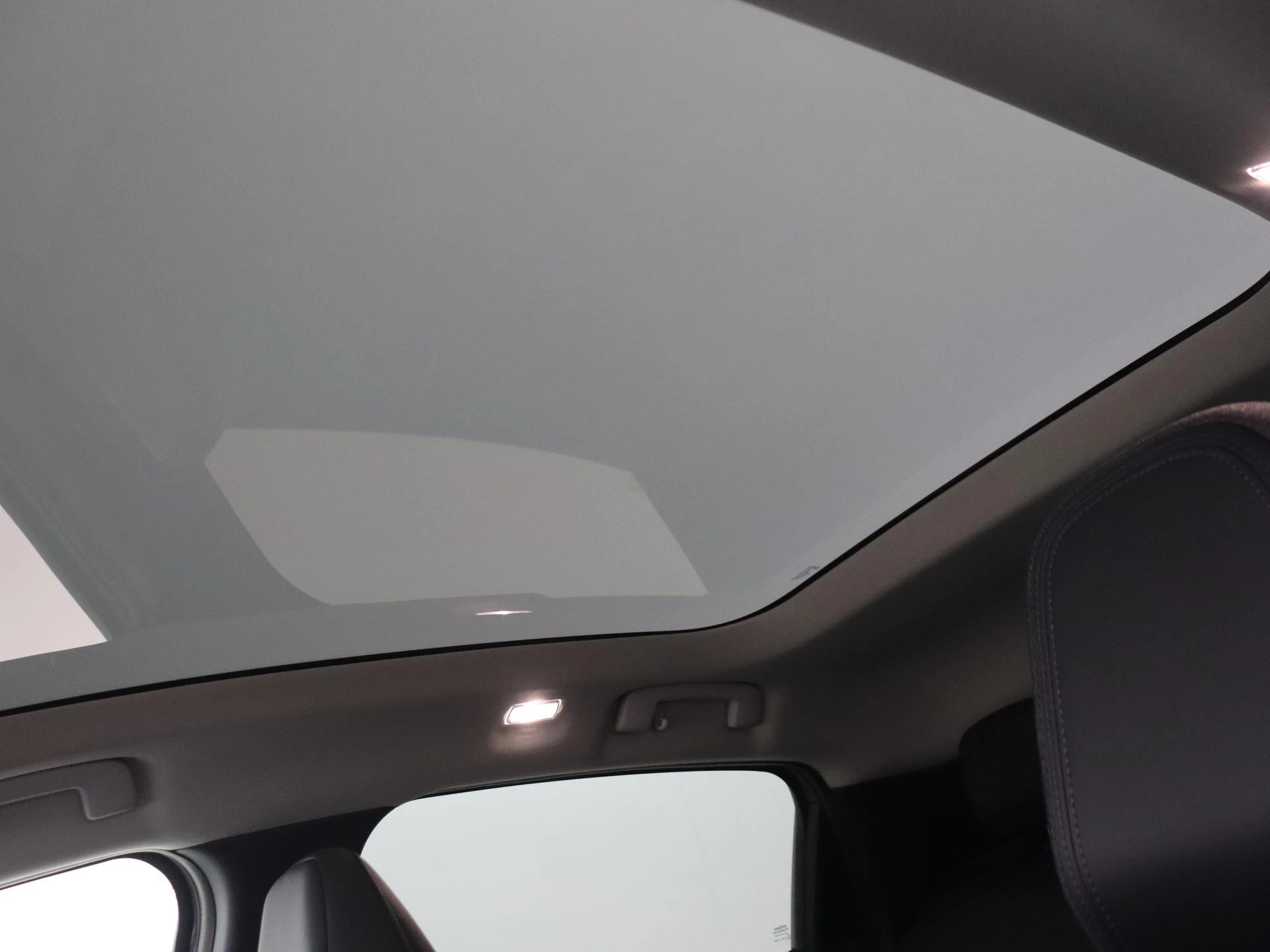 Nissan-Leaf-image-25