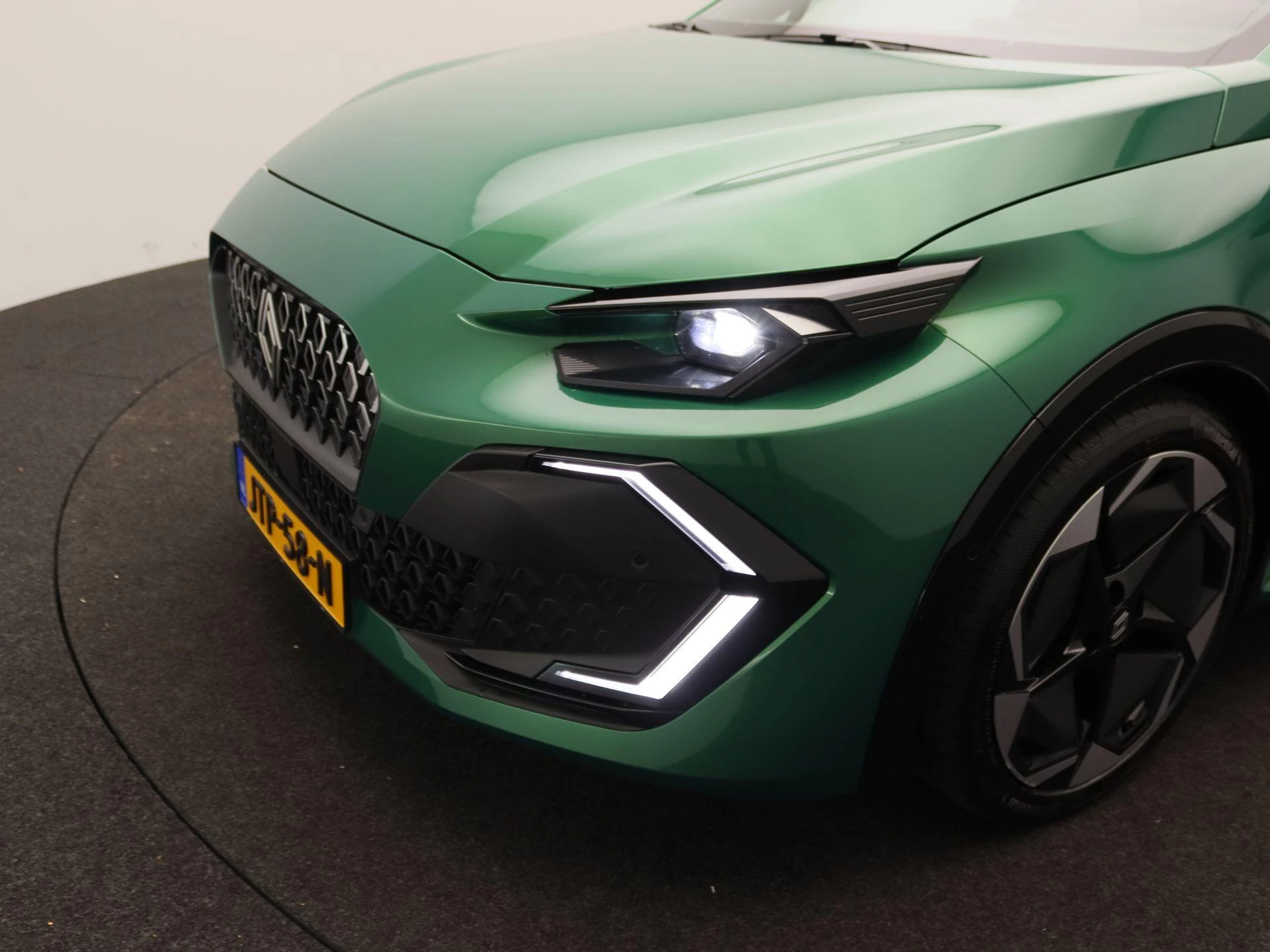 Renault Clio 1.8 Hybrid 160 techno
