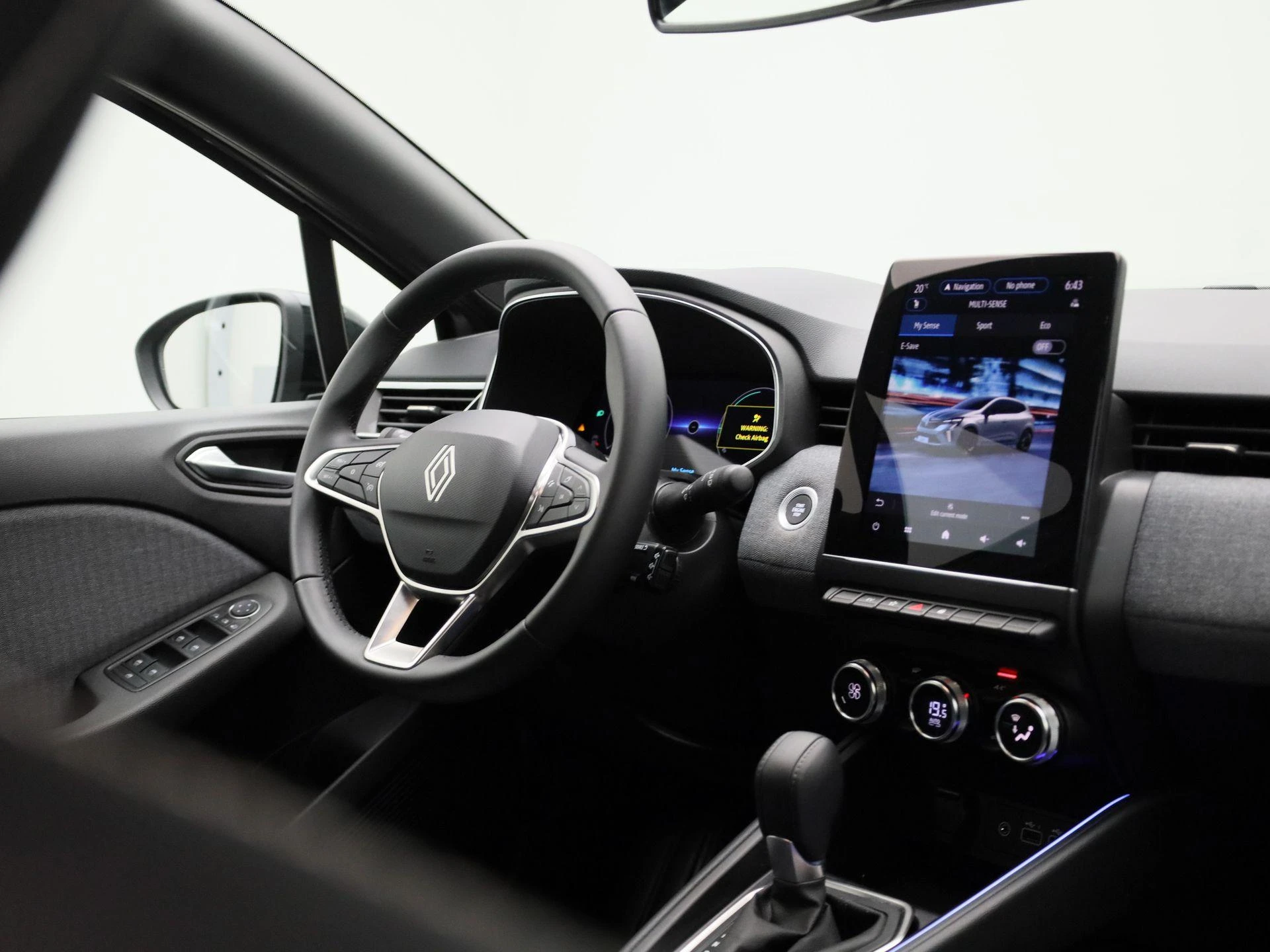 Renault-Clio-image-31