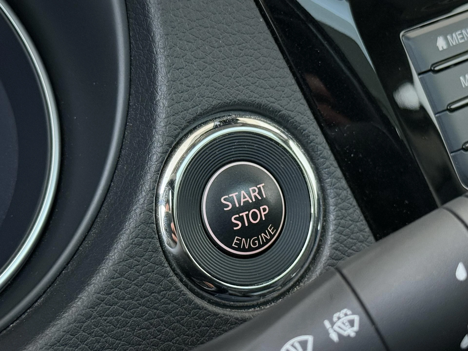 Nissan-QASHQAI-image-21