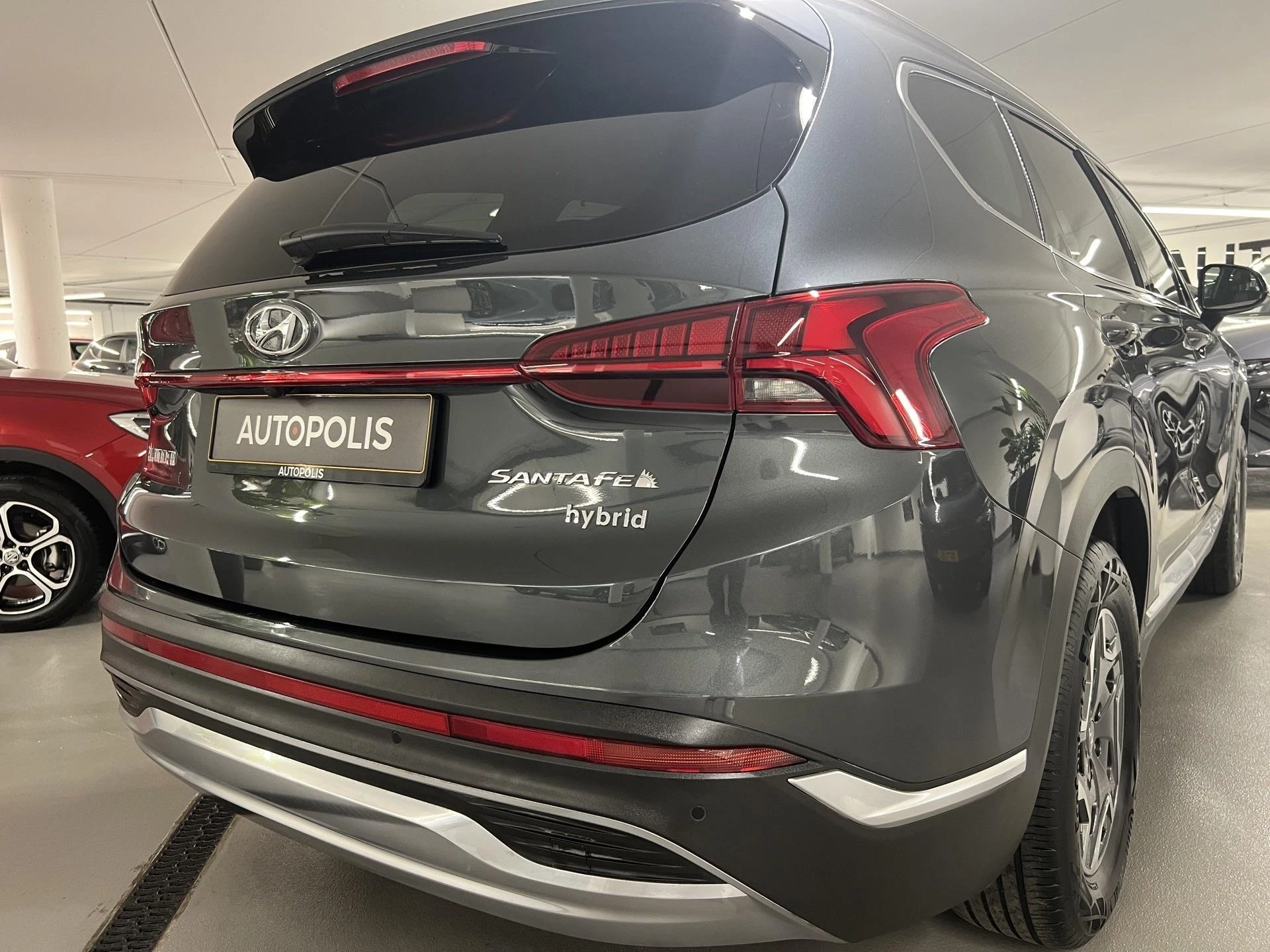 Hyundai Santa Fe 1.6 T-GDi Hybrid Shine Aut.