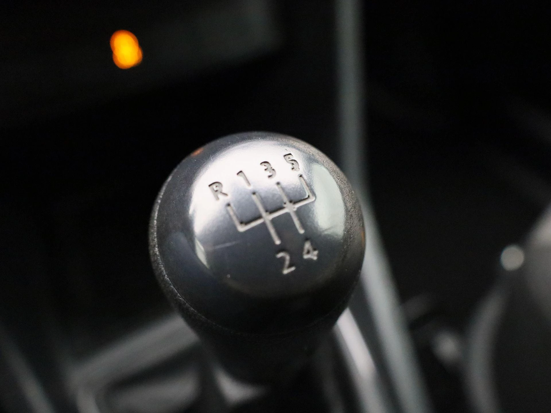 Volkswagen-Caddy-image-15