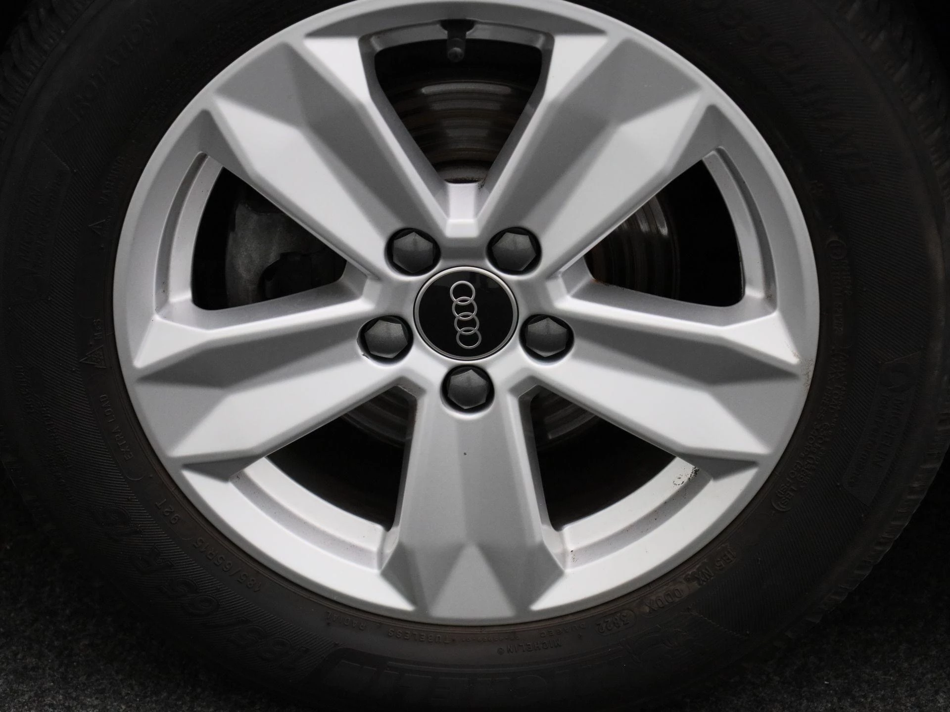 Audi-A1 Sportback-image-12