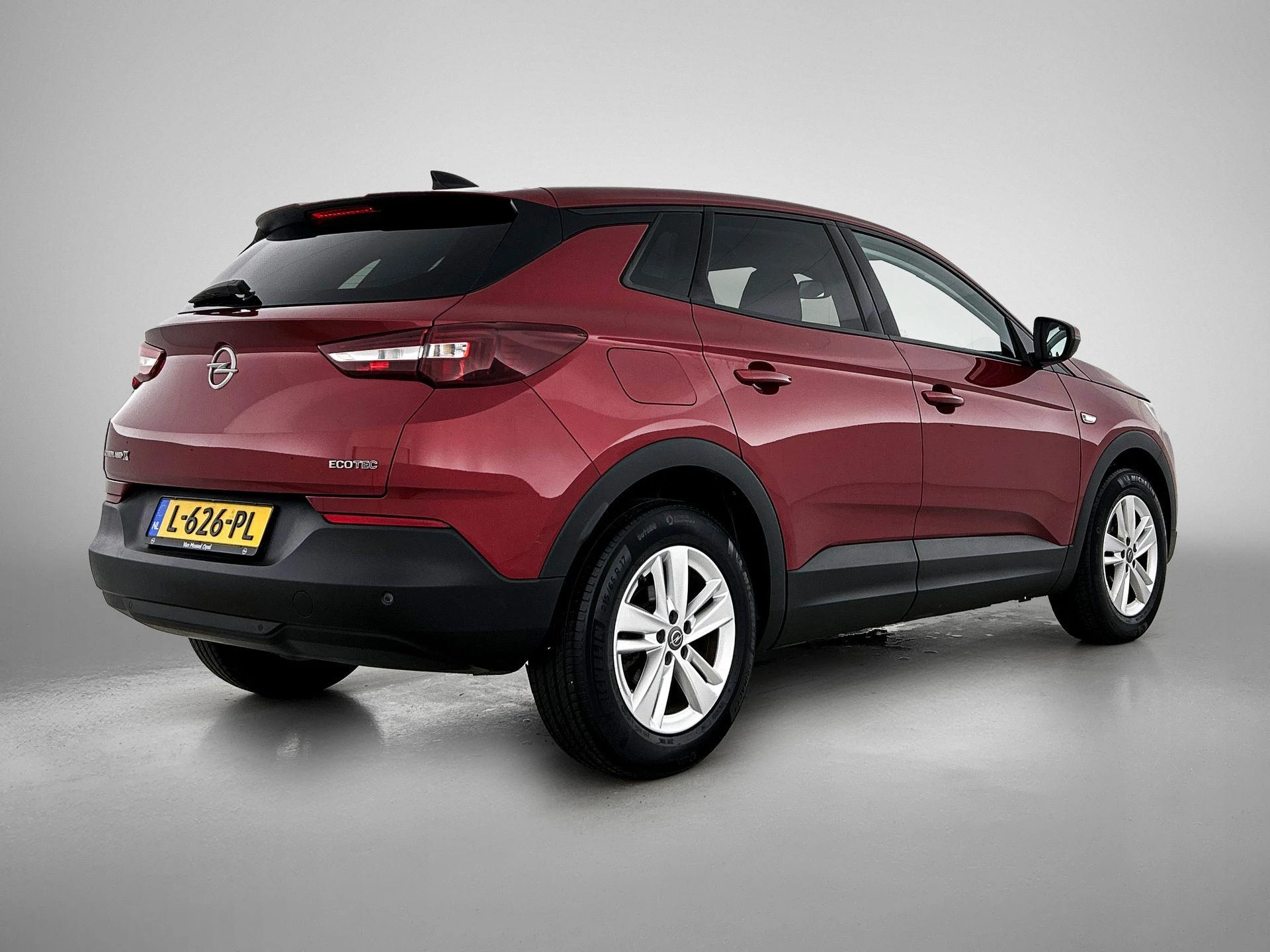 Opel-Grandland X-image-3