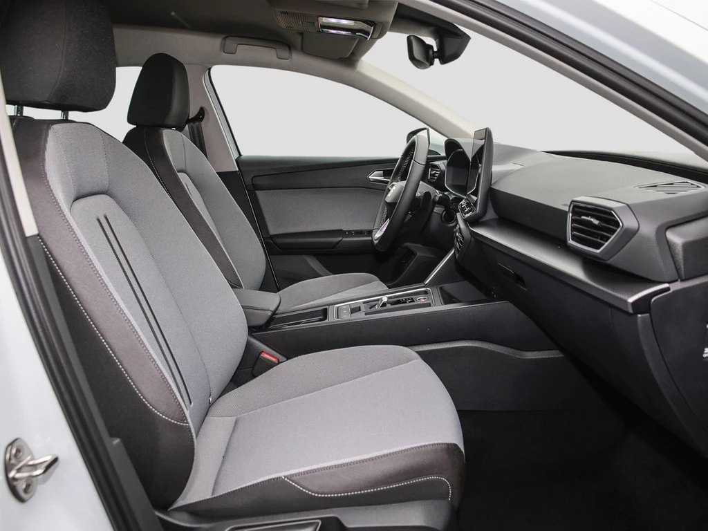 SEAT Leon Sportstourer RE 1.5eTSI 7-Gang-DSG SAL