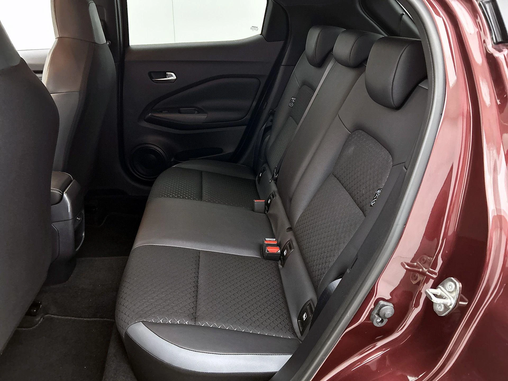 Nissan-Juke-image-25