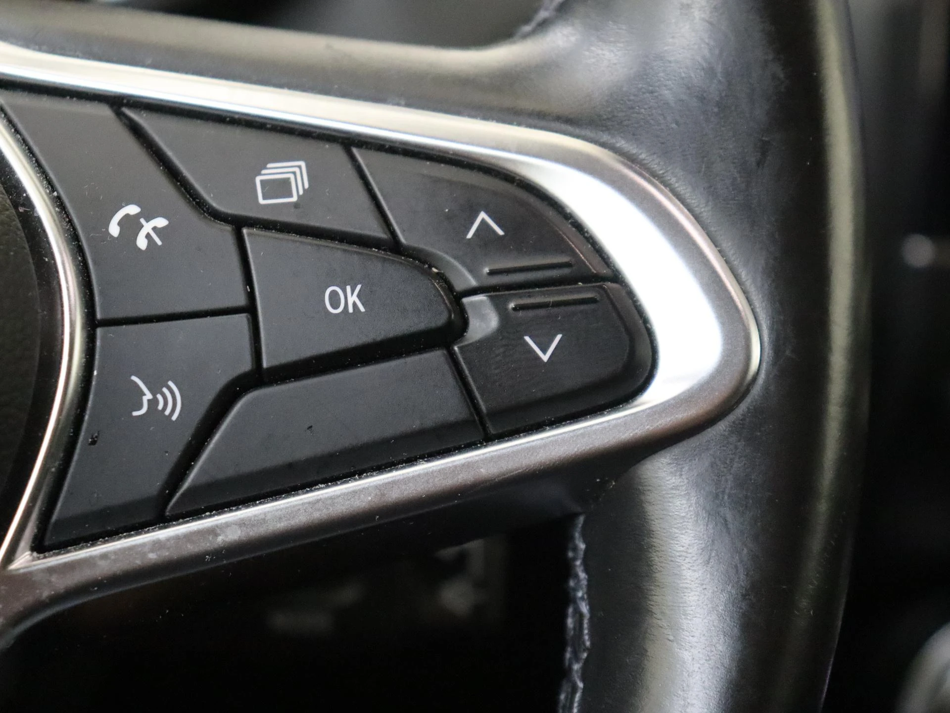 Renault-Captur-image-12