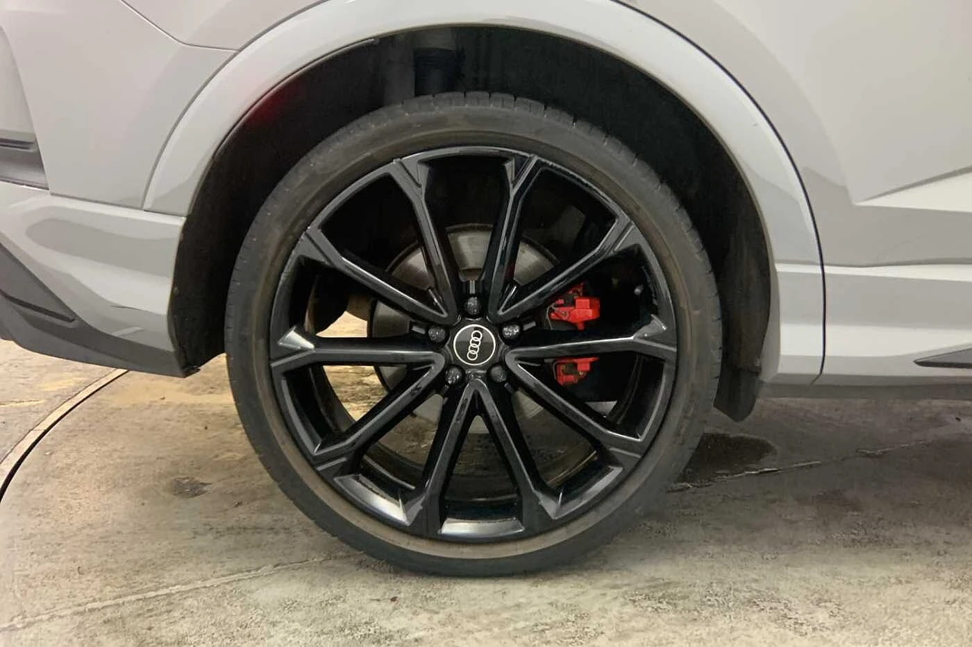 Audi-RSQ3-image-4