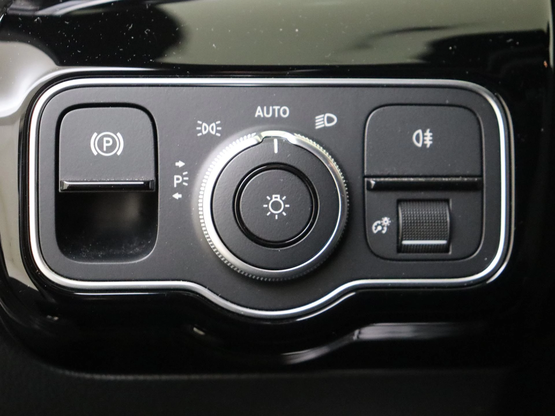 Mercedes-Benz-A-Klasse-image-21