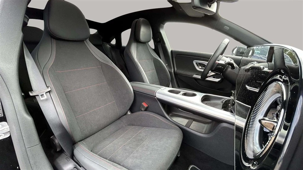 Mercedes-Benz-CLA-image-19