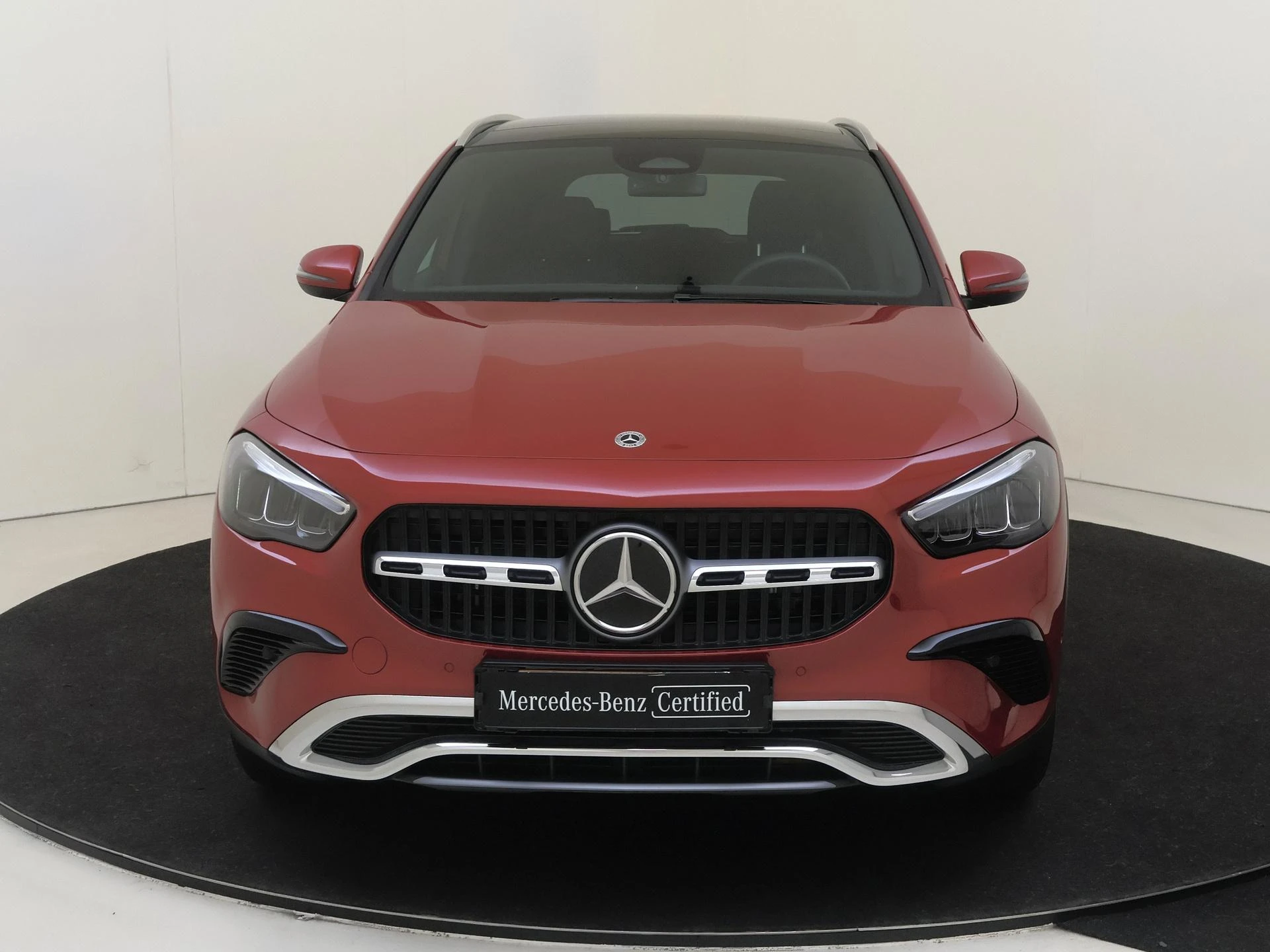 Mercedes-Benz GLA 250 e Business Solution Luxury