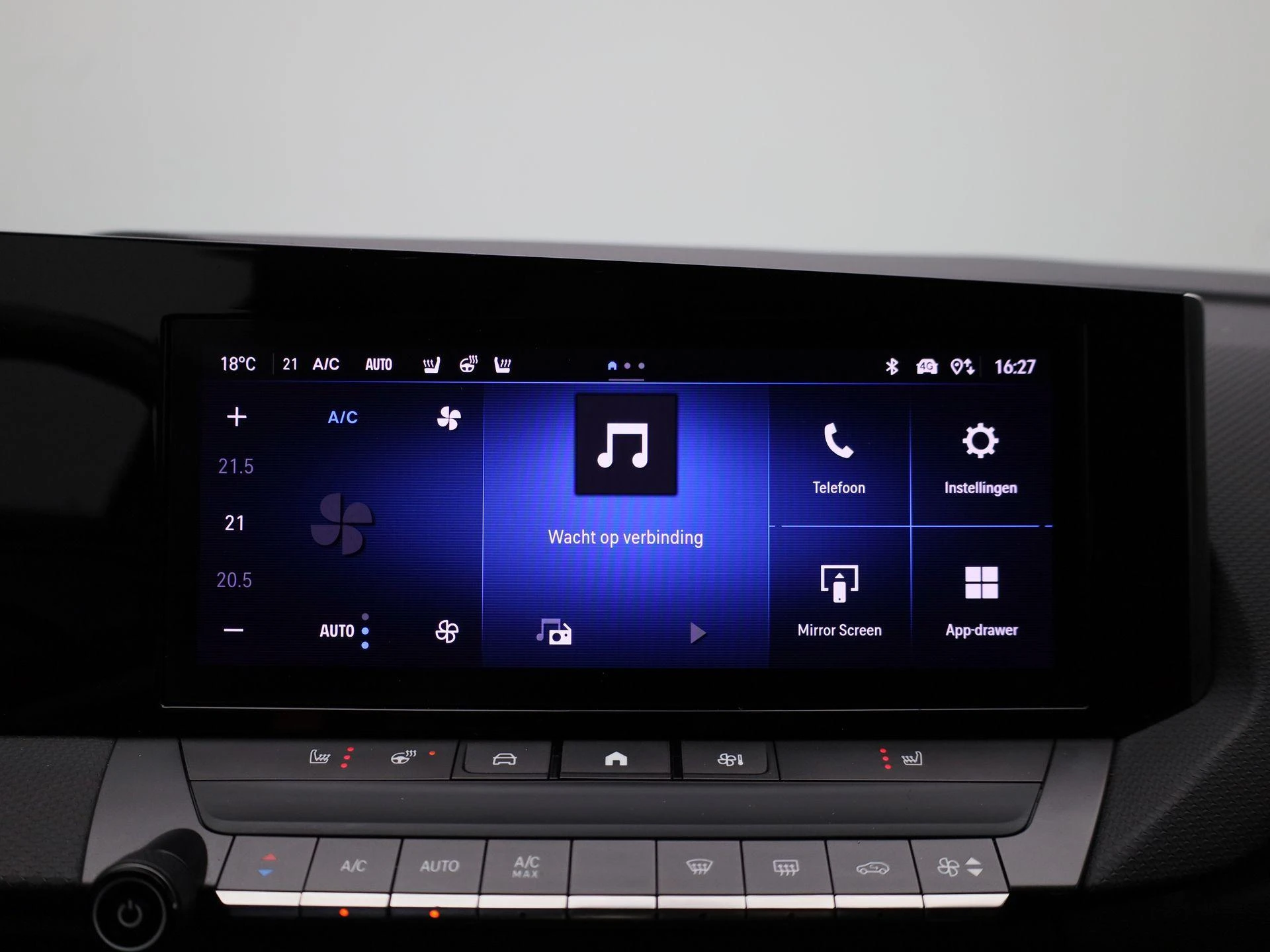 Opel-Astra-image-13