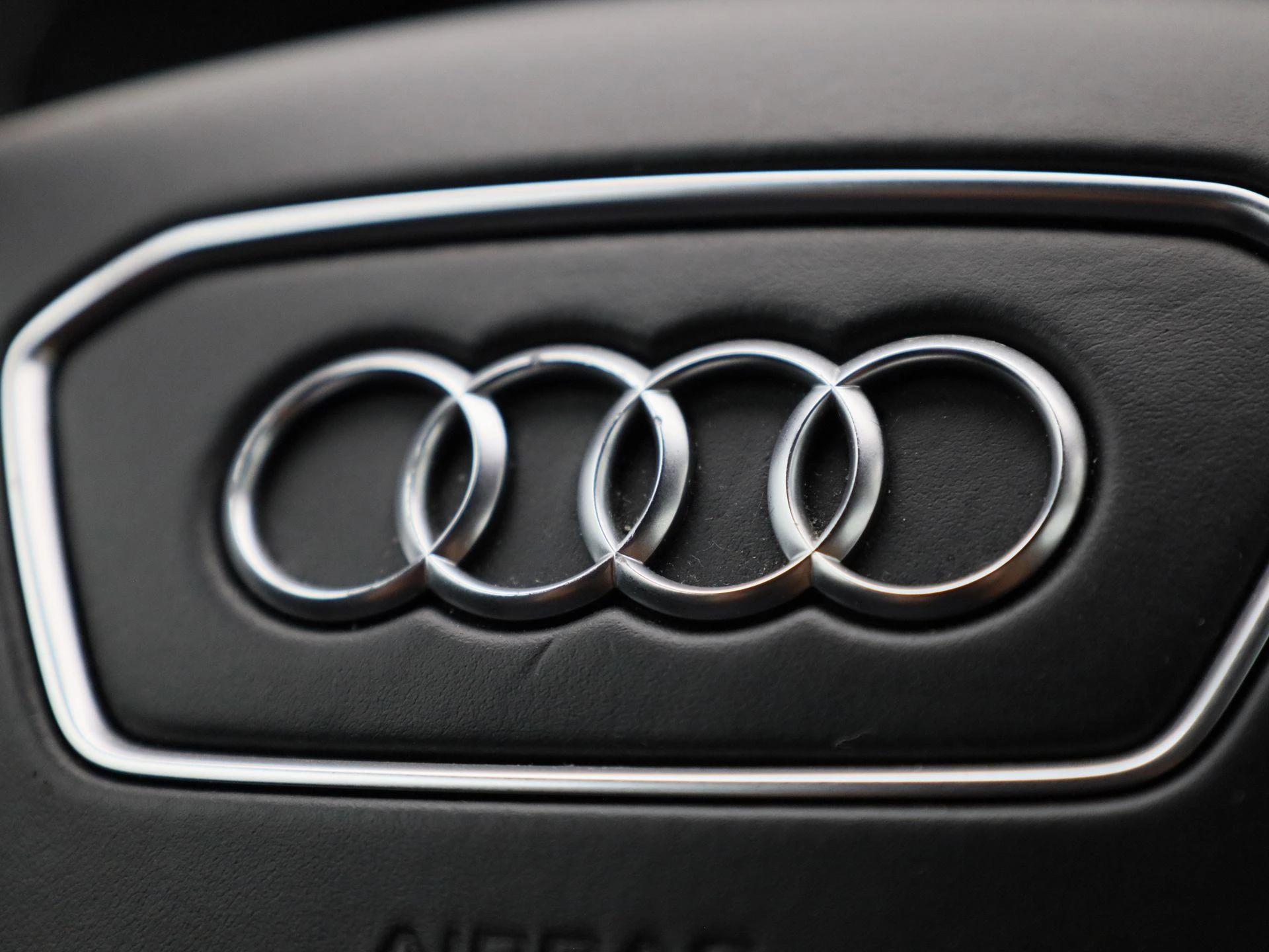Audi A8 60 TFSI e quattro