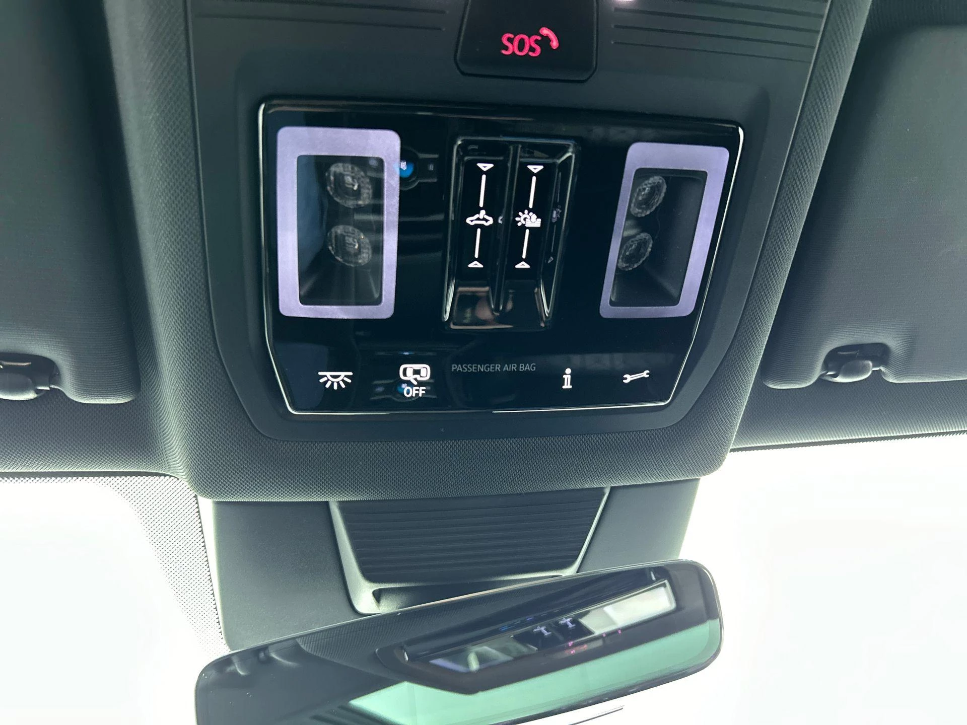 Volkswagen Tayron 1.5 eHybrid R-Line Edition