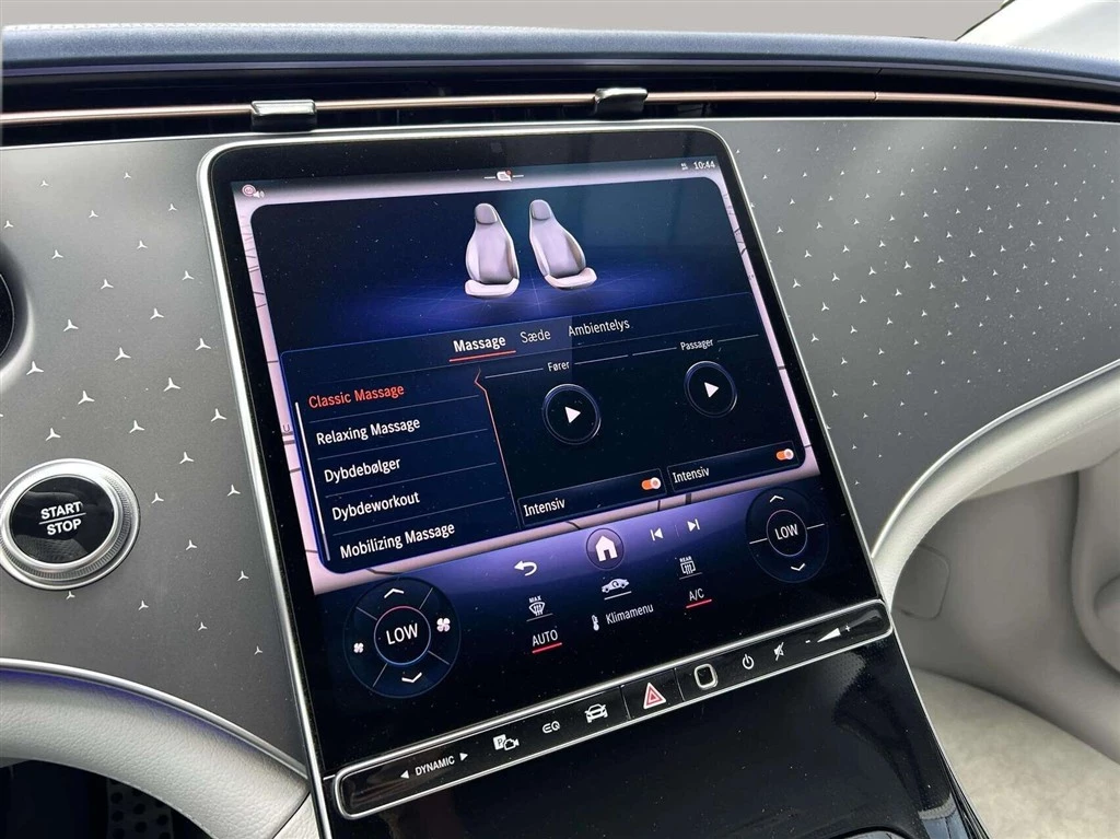 Mercedes-Benz-EQE-image-15