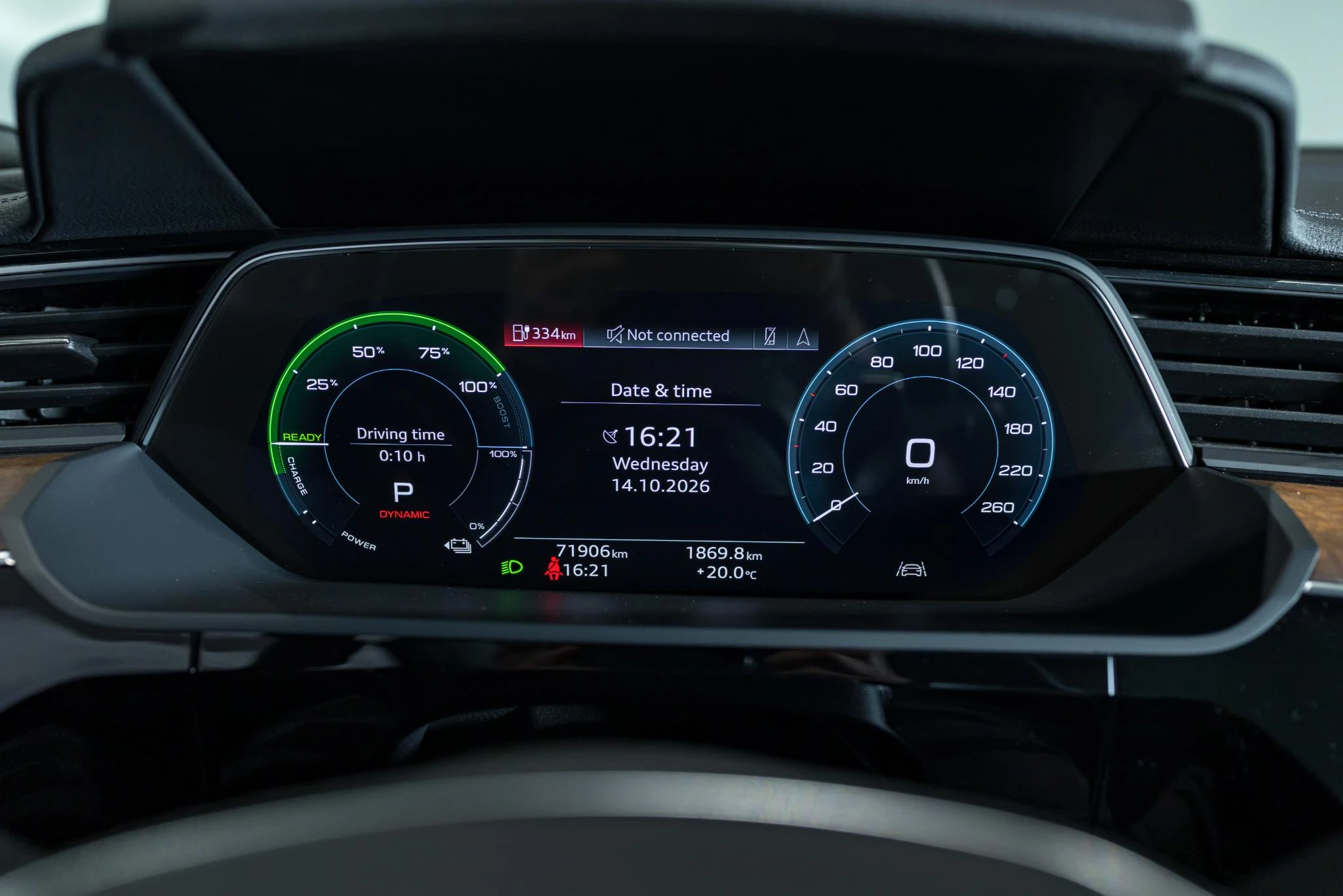 Audi-e-tron-image-31