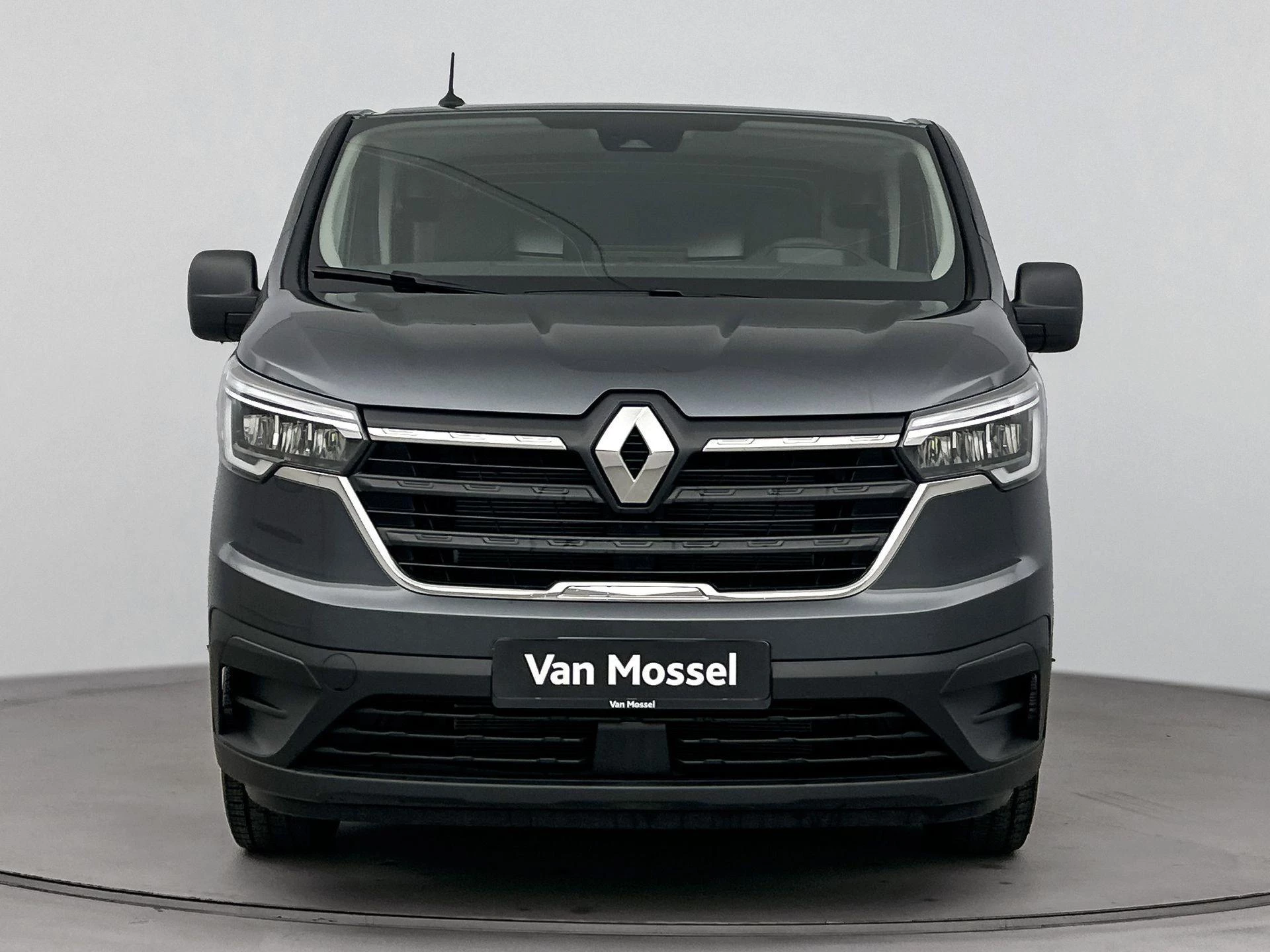 Renault-Trafic-image-4