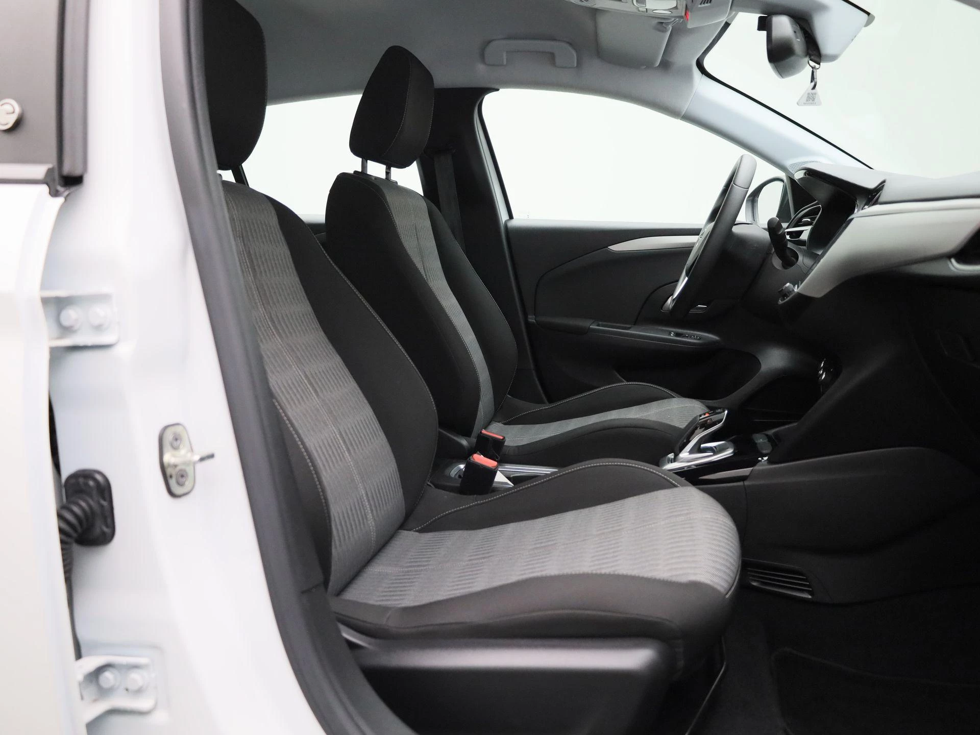 Opel-Corsa-e-image-27
