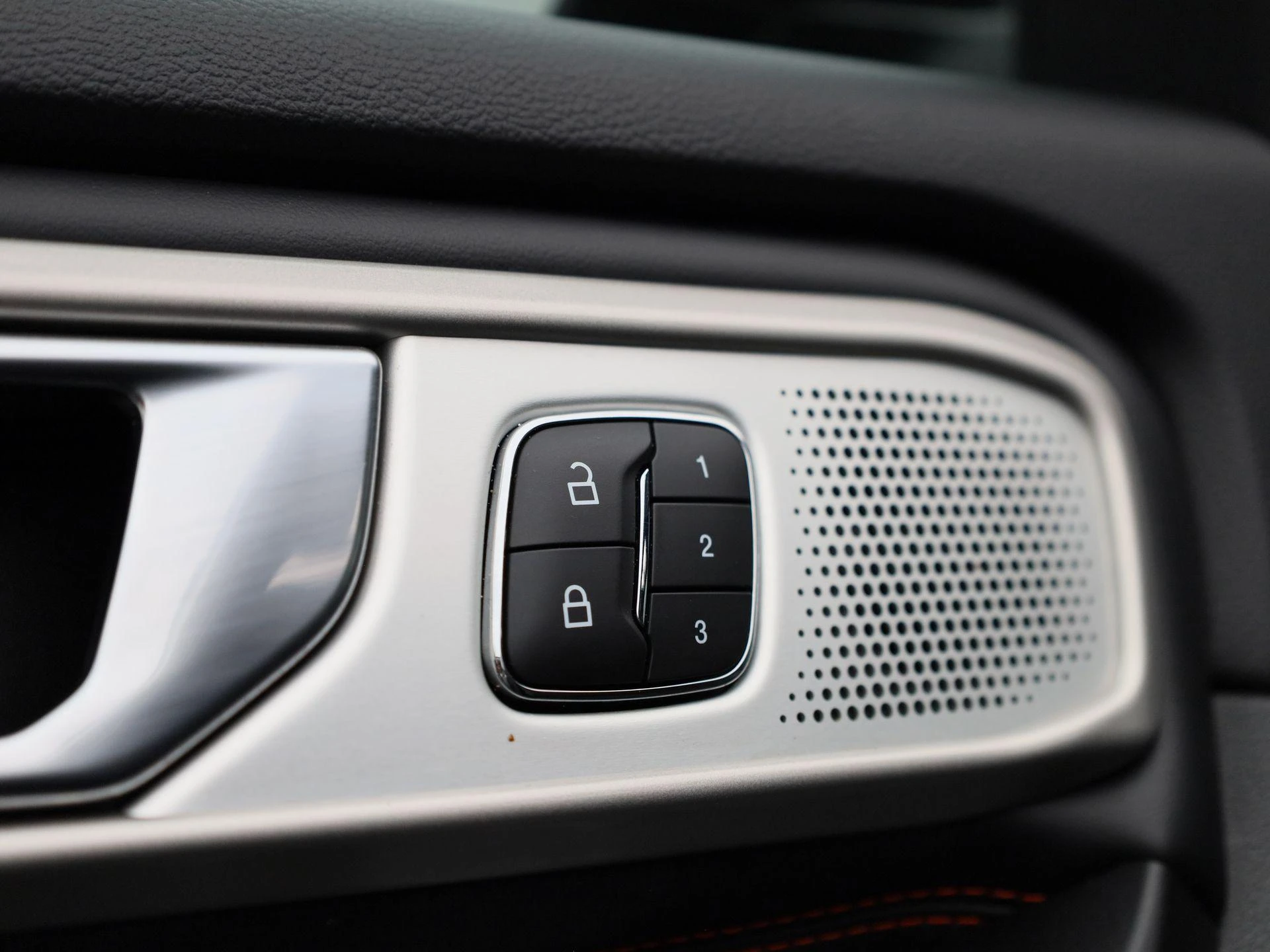 Ford-Explorer-image-30