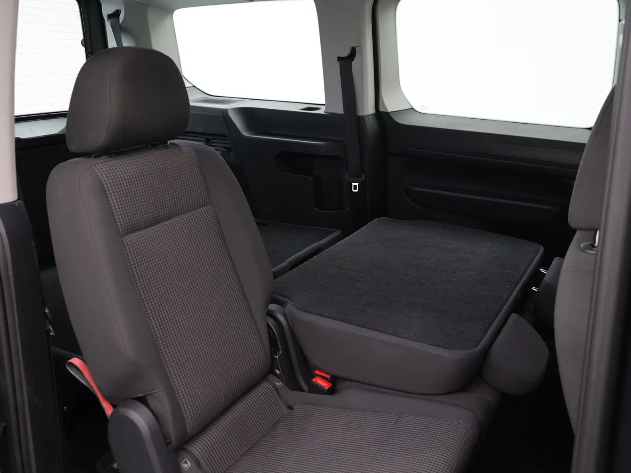 Volkswagen Caddy Maxi Dsl Caddy Maxi 2.0TDi *7 ZITPLAATSEN*CRUISE CONTROL*NAVI*PDC ACHTER*DAB RADIO*BLTH*AIRCO*...*