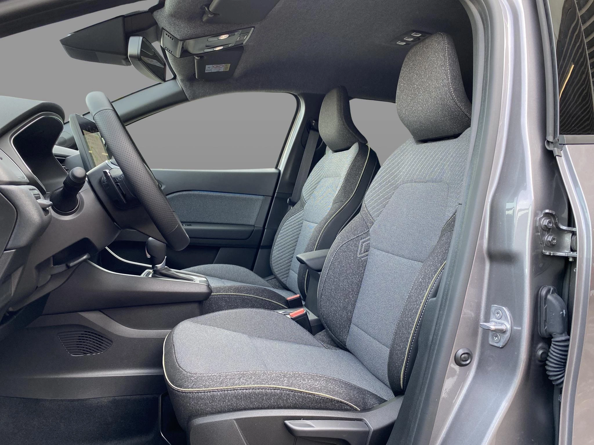 Renault-Captur-image-10