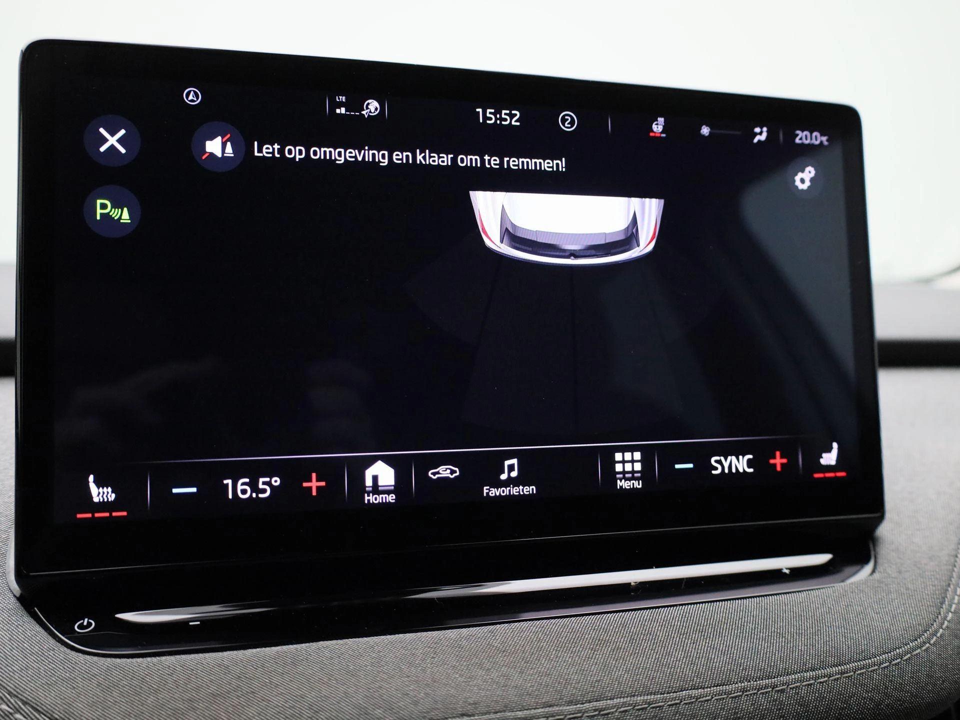 Škoda-Enyaq iV-image-30