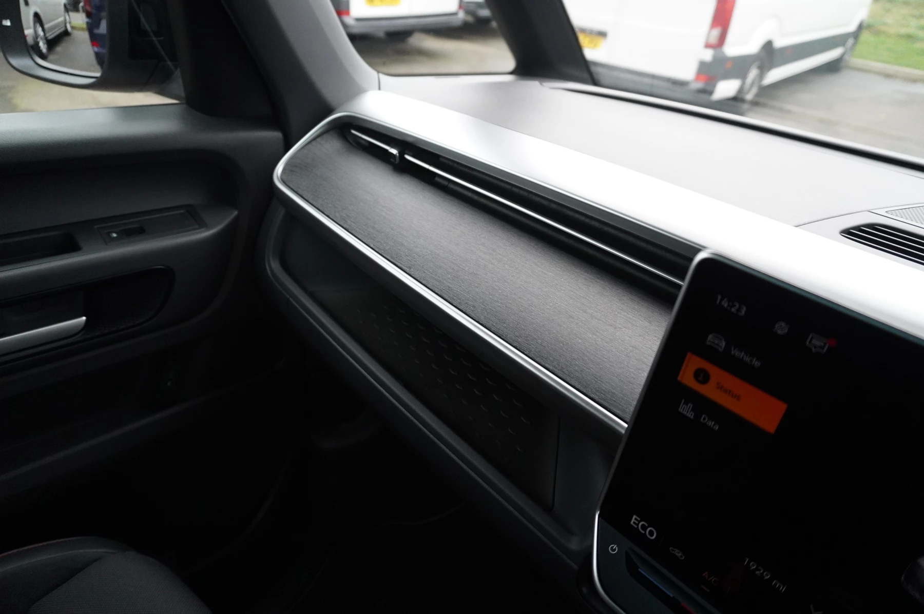 Volkswagen-ID. Buzz-image-26