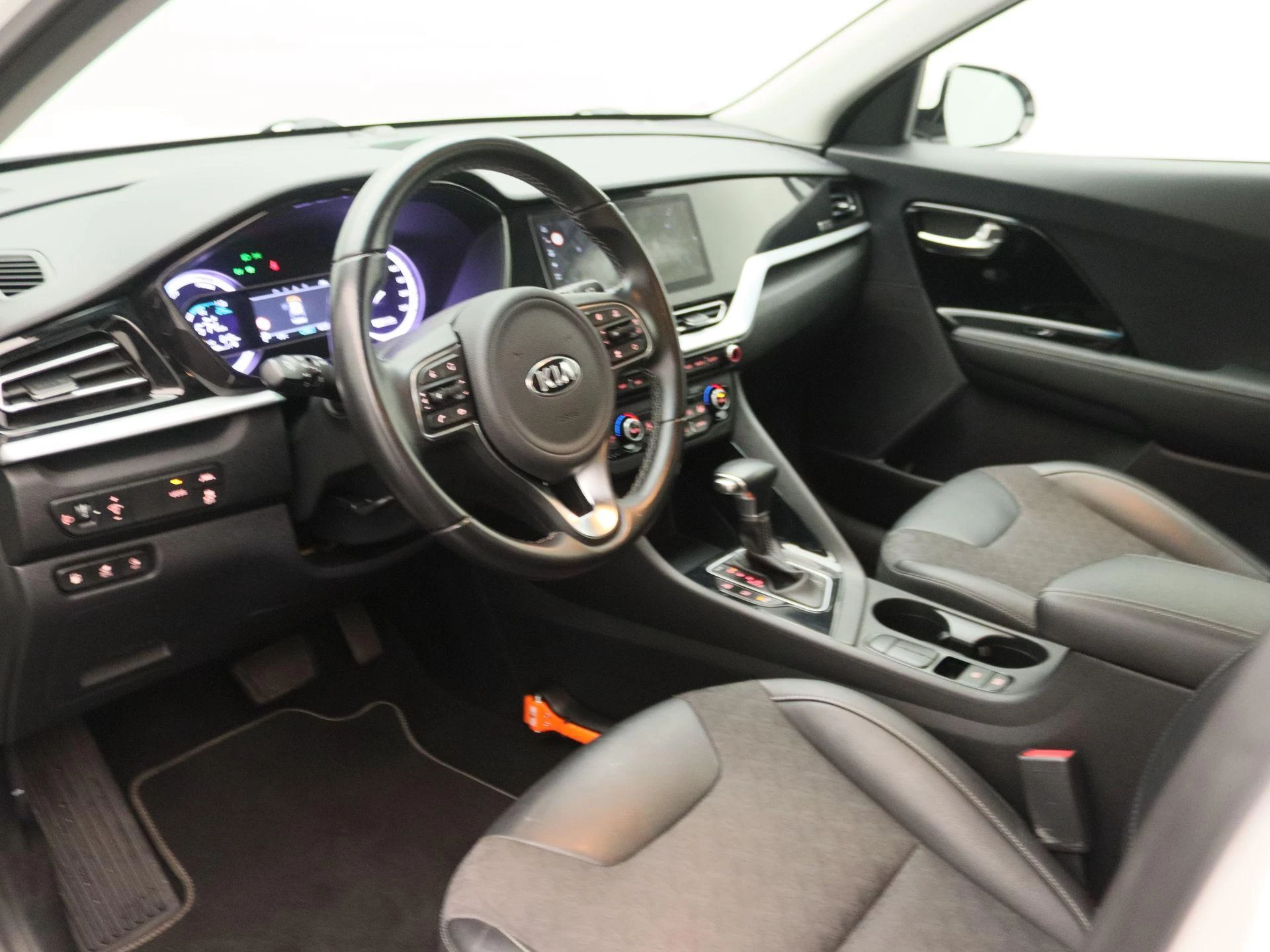 Kia-Niro-image-21