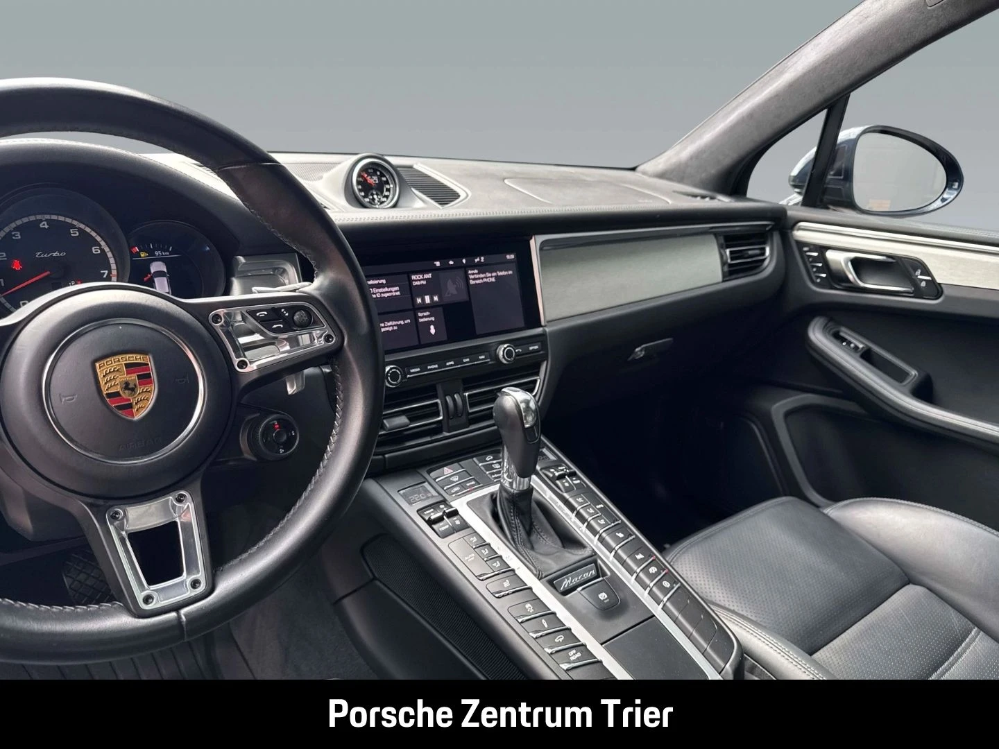 Porsche-Macan-image-15