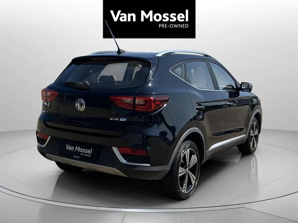 MG-ZS EV-image-4
