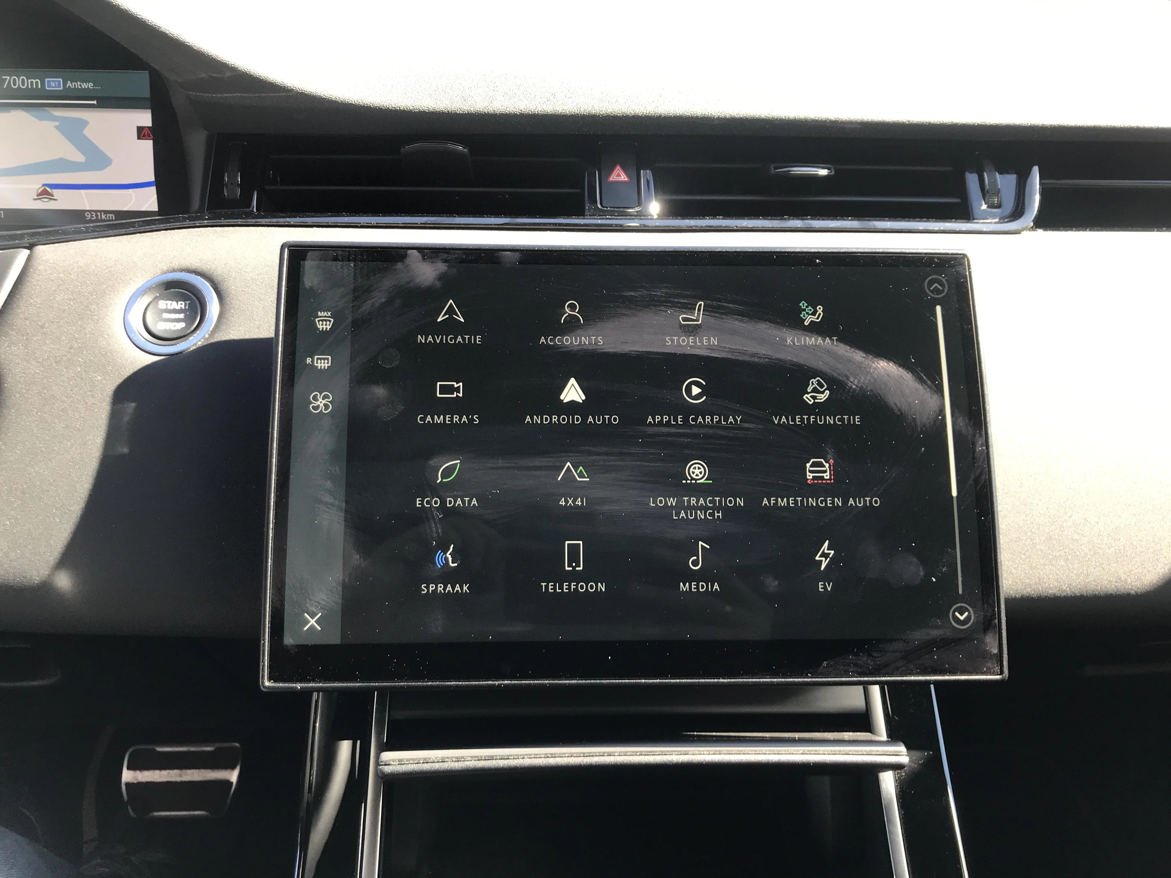 Land Rover-Range Rover Evoque-image-19