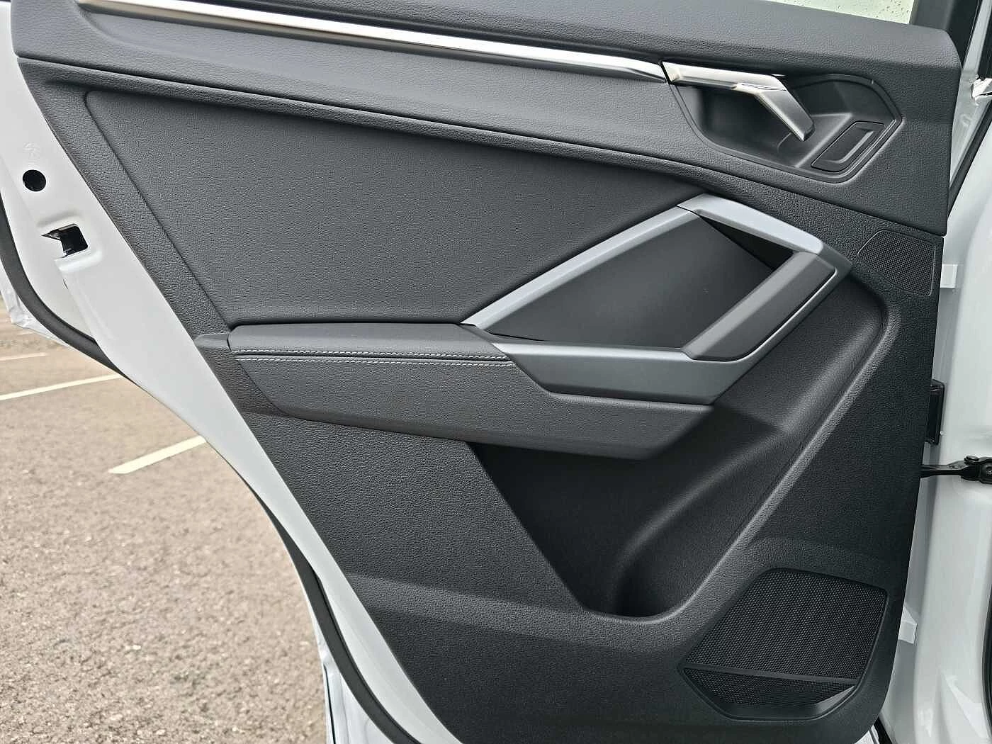 Audi-Q3-image-37