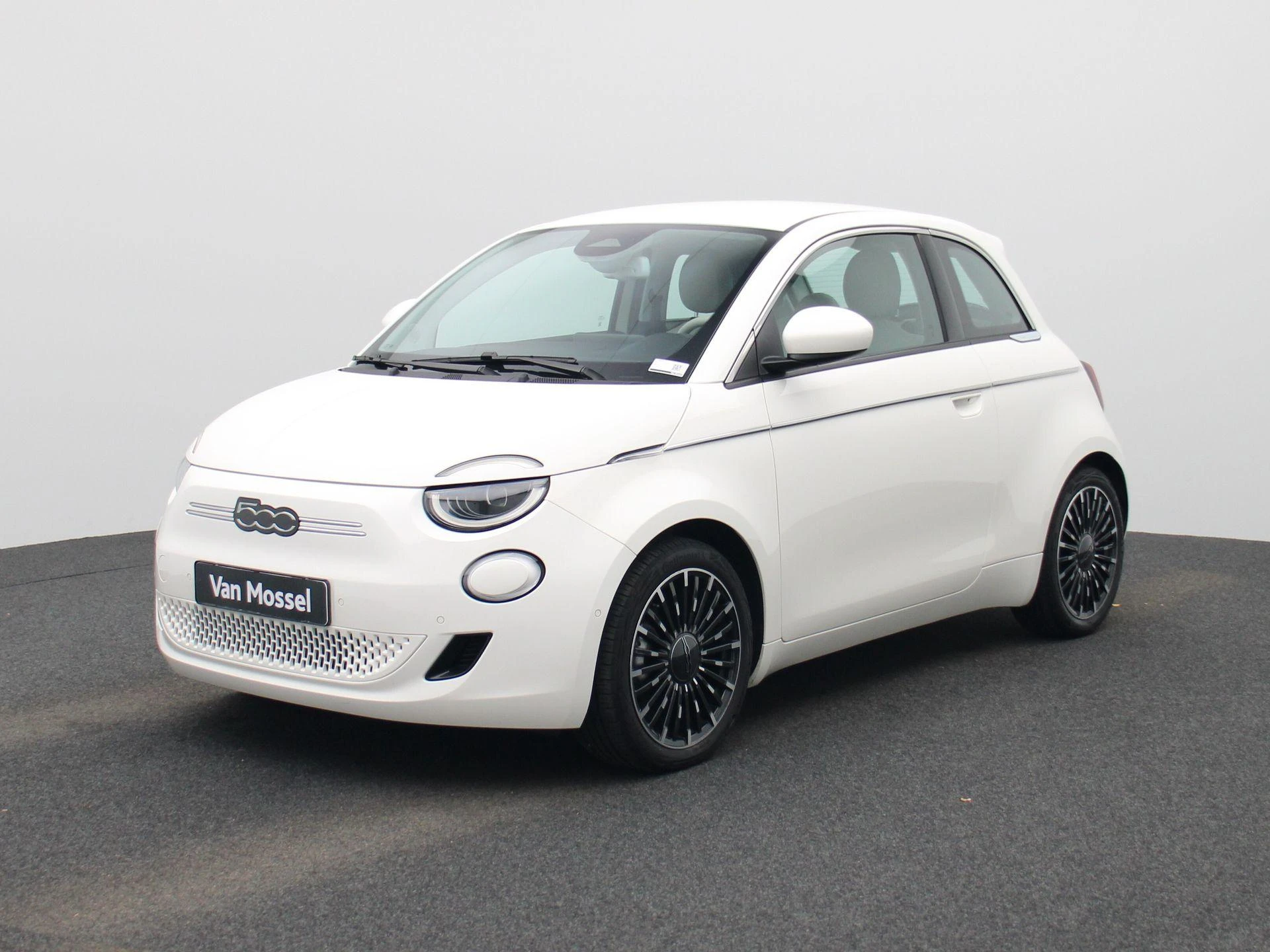 Fiat-500-image-0