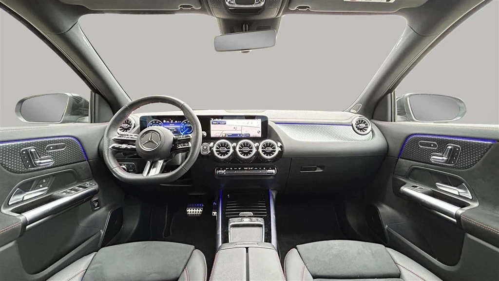 Mercedes-Benz-EQA-image-14