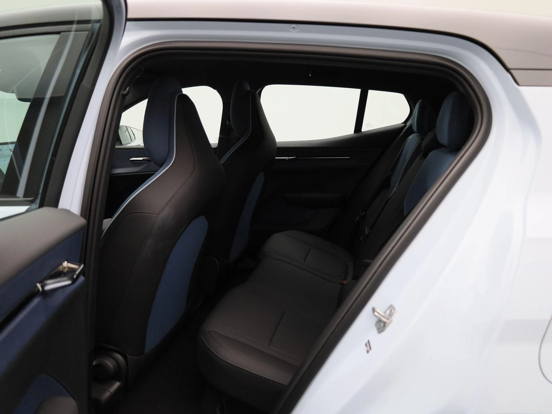 Volvo EX30 Single Motor Extended Range Plus