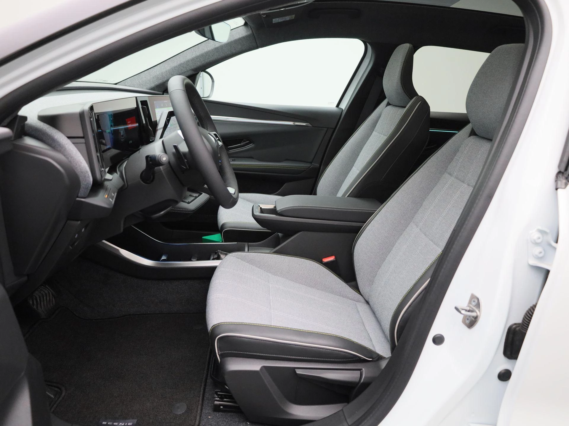 Renault-Scénic-image-9