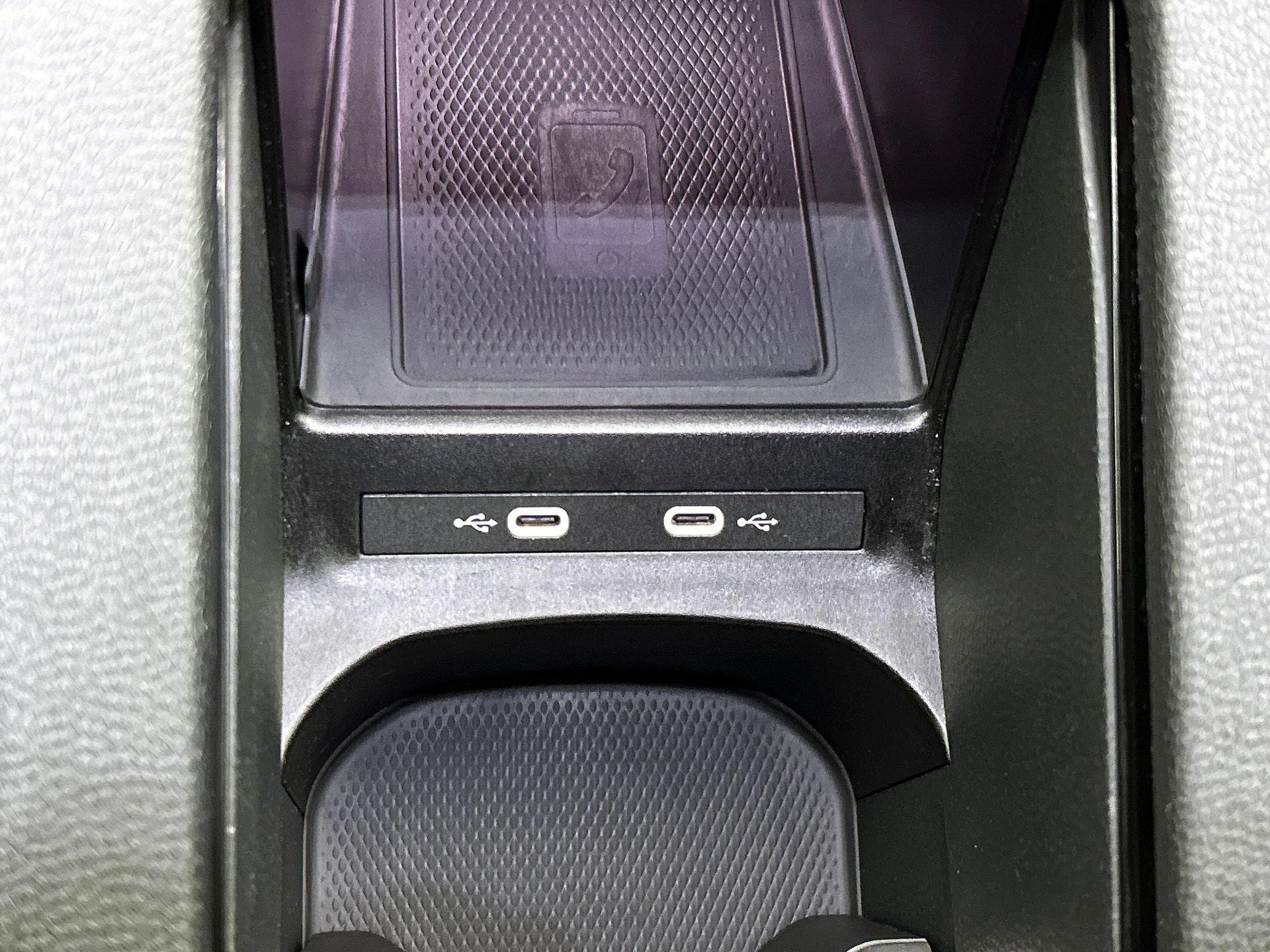 Volkswagen-ID.4-image-31