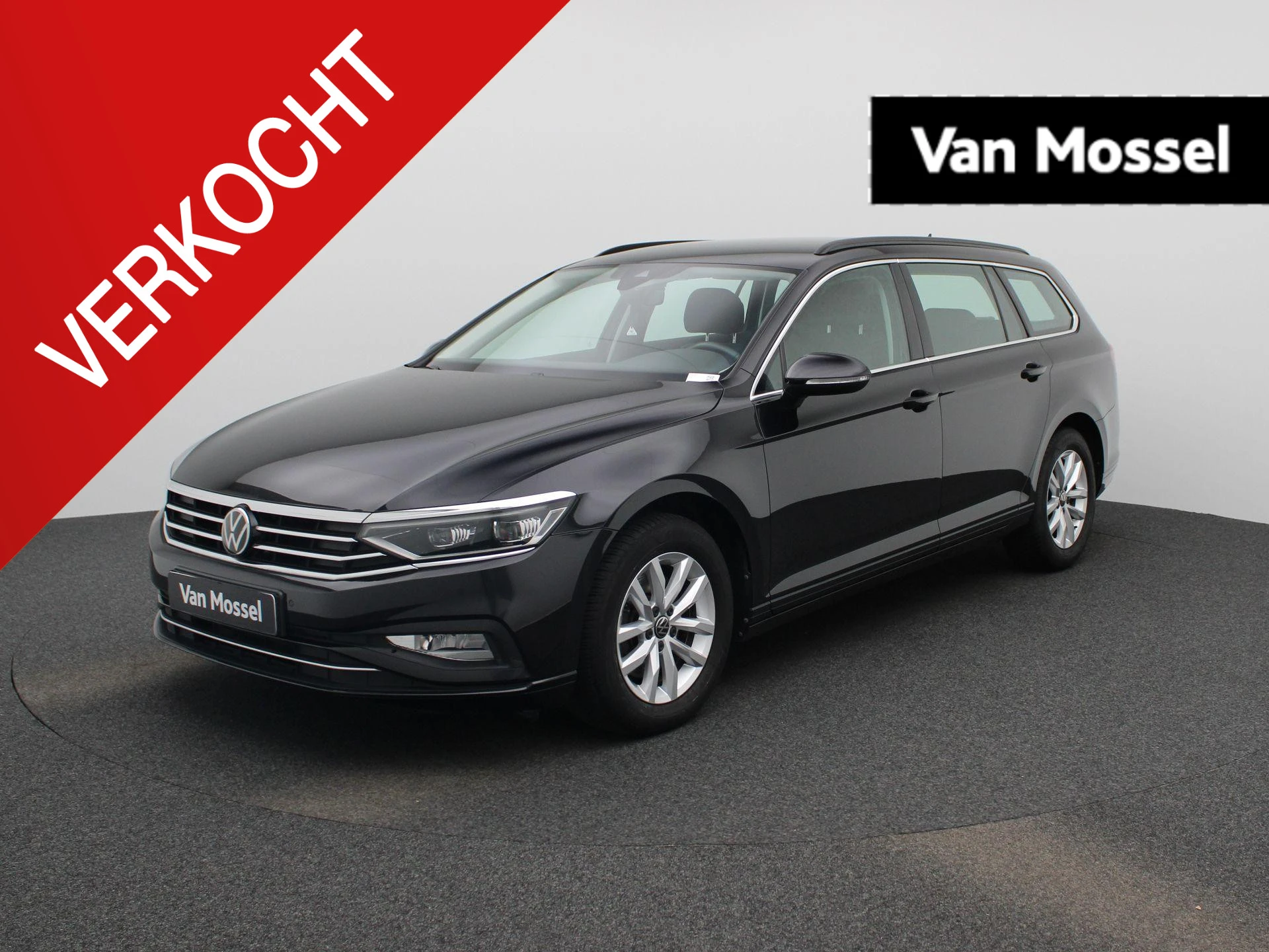 Volkswagen-Passat-image-0