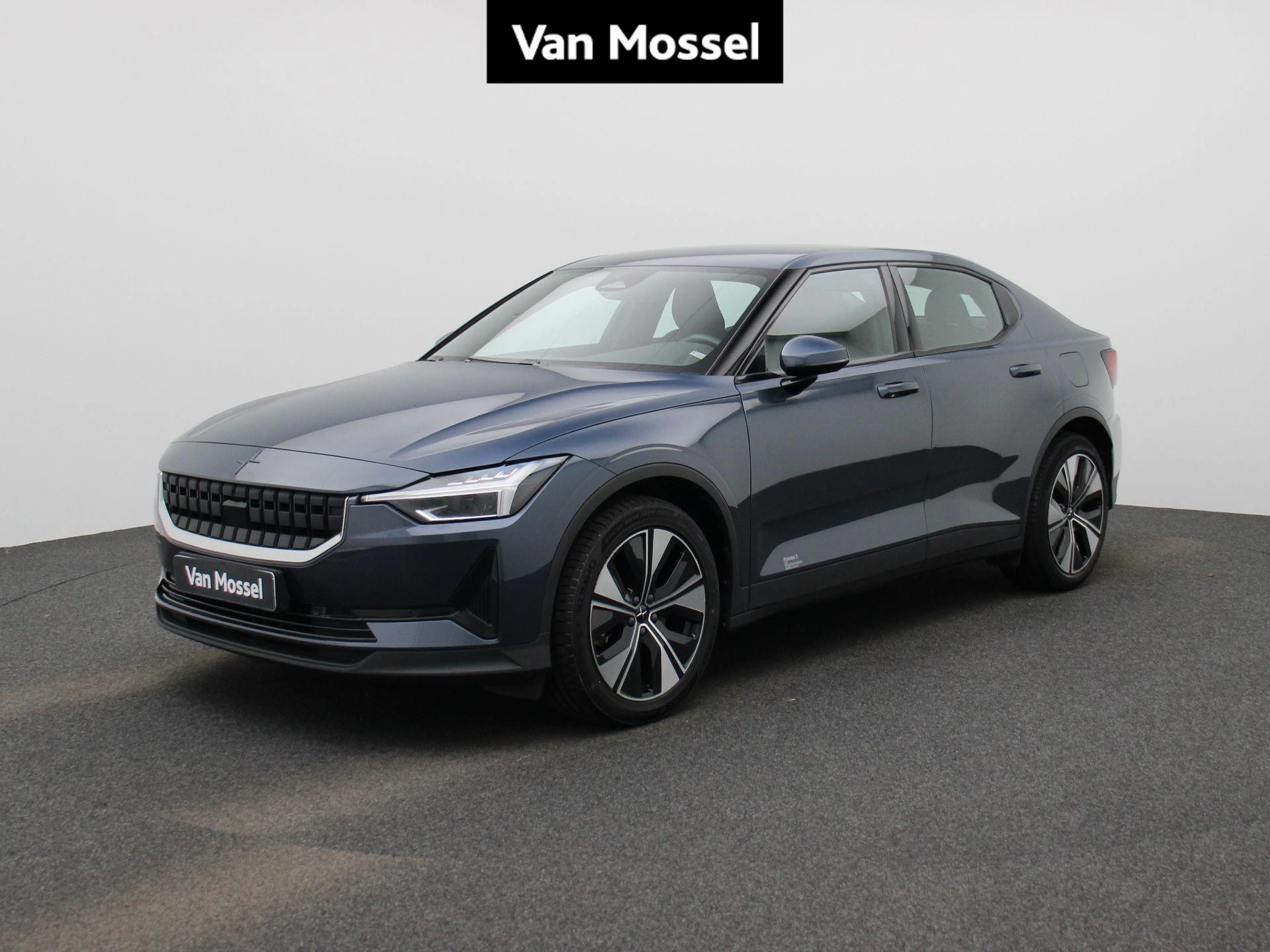 Polestar-2-image-0