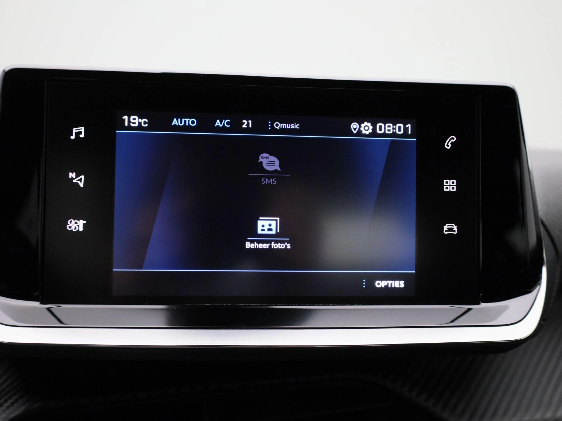 Peugeot-2008-image-21