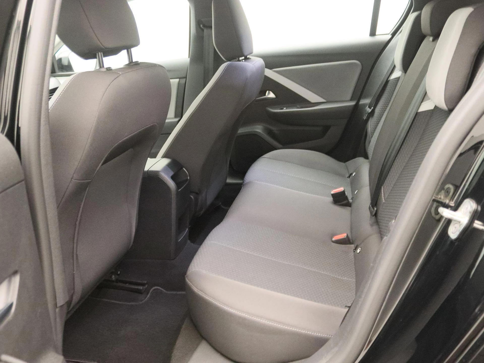 Opel-Astra-image-13