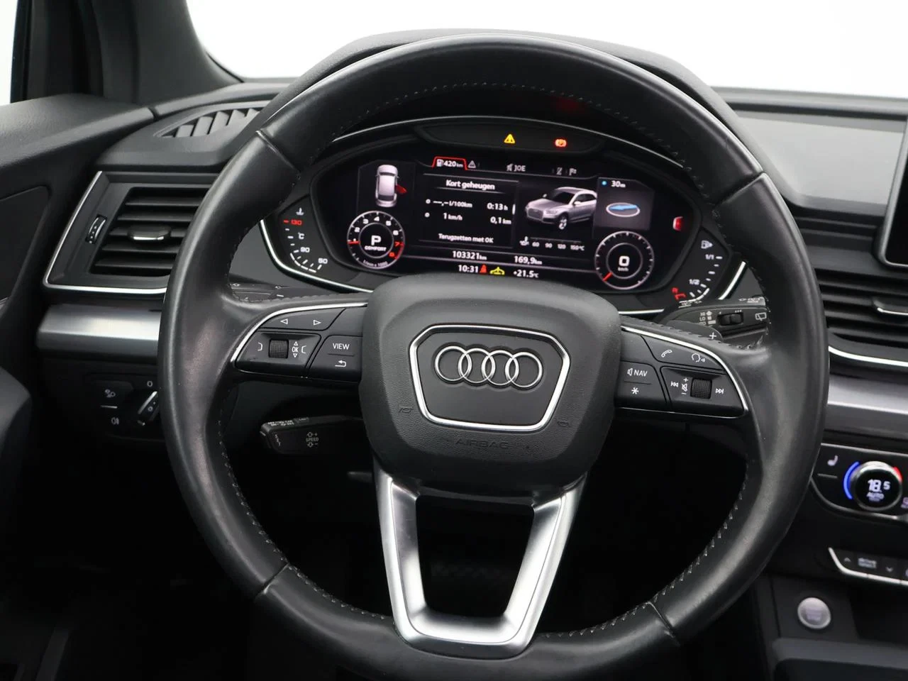 Audi-Q5-image-14