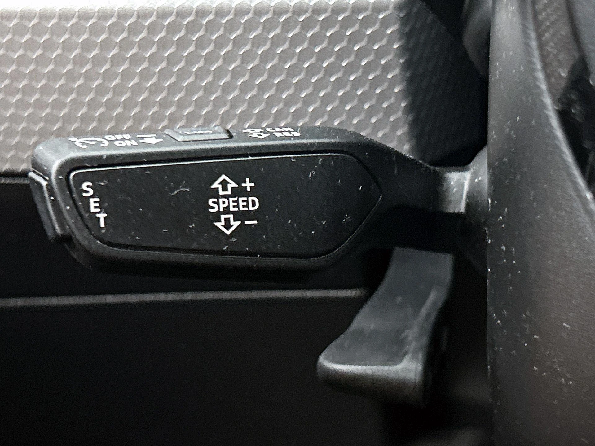 Audi-A1 Sportback-image-23