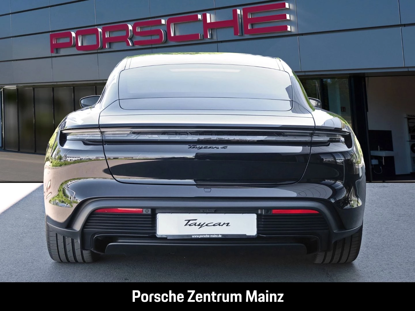 Porsche Taycan 4 Black Edition InnoDrive Head-Up BOSE black edition