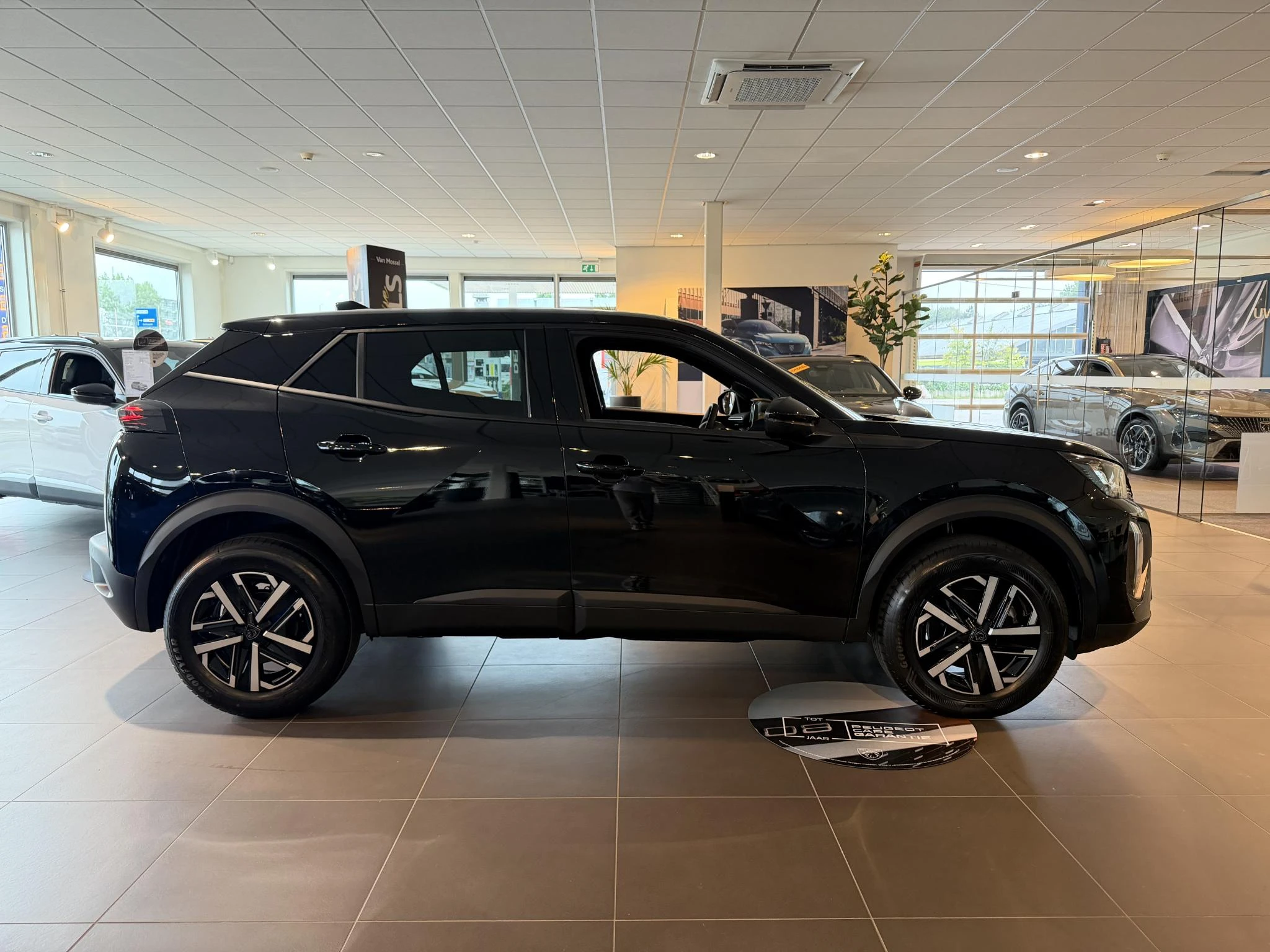 Peugeot-2008-image-6