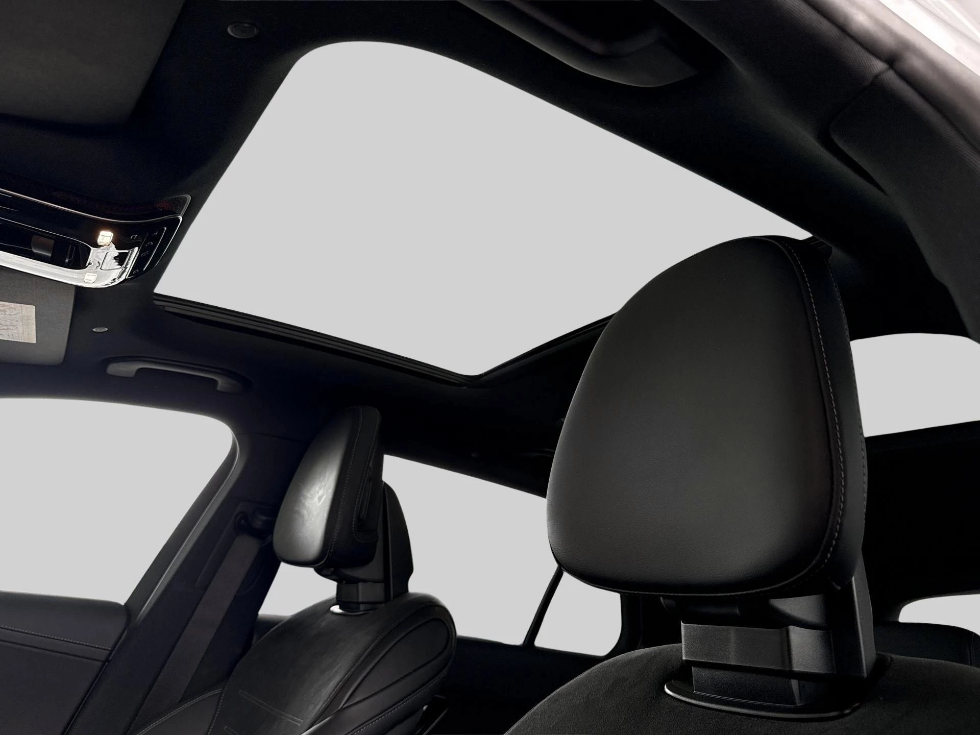 Mercedes-Benz-Classe C-image-16