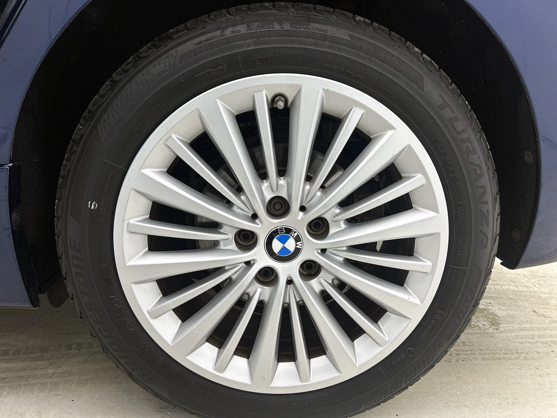 BMW-2 Serie-image-36