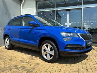 Škoda Karoq 1.0 TSI SE 5dr